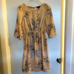 H&M floral chiffon 3/4 sleeve dress